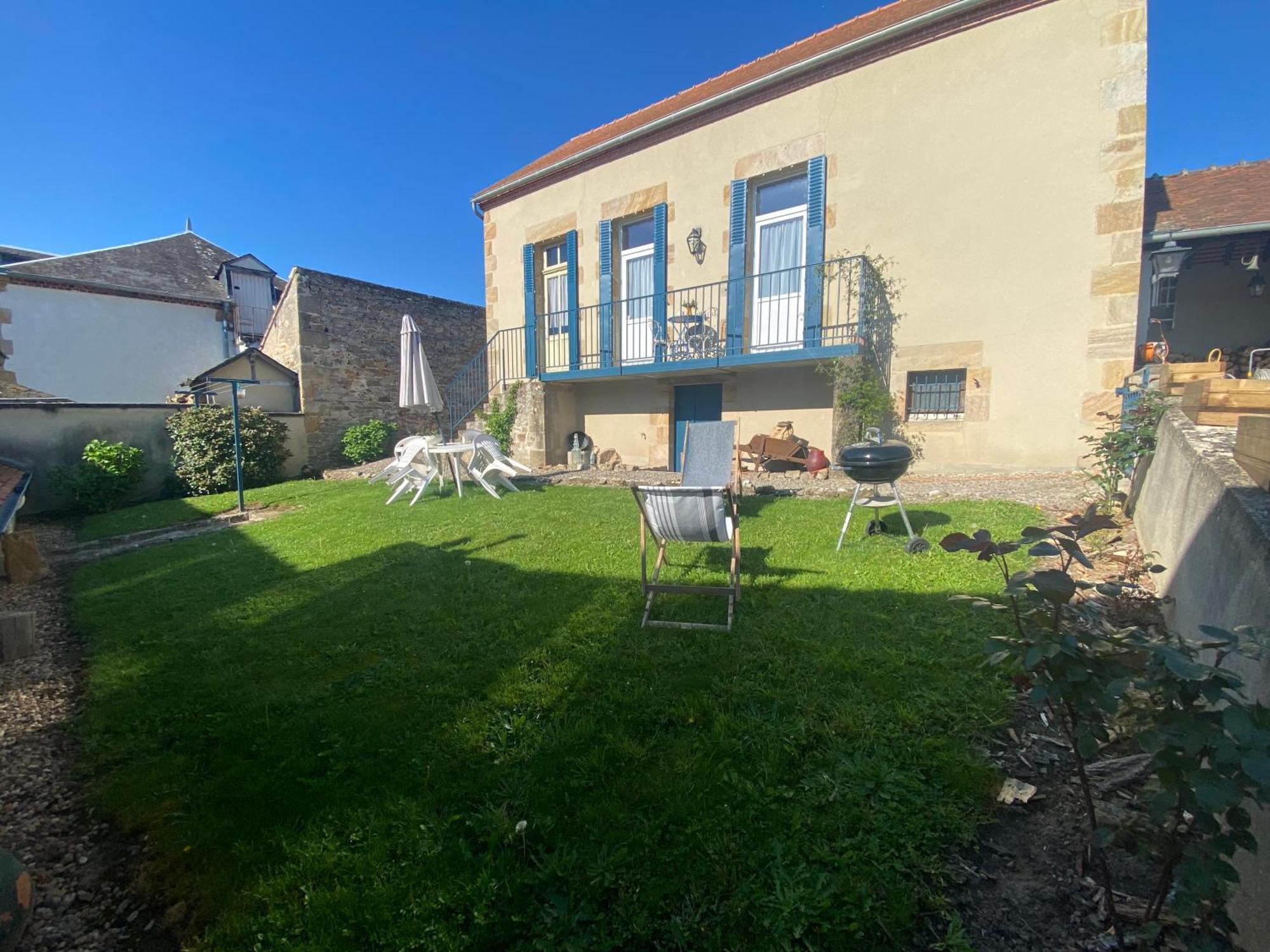 Studio Logis Les Roses Bourbon l'Archambault Bagian luar foto